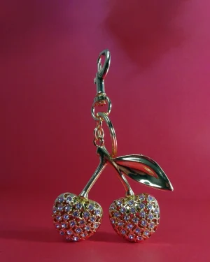 Llavero Charm Cerezas Doradas Con Brillo Plateado